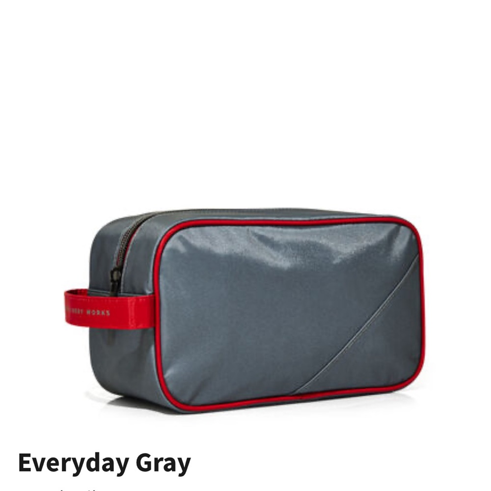 🆕 BATH & BODY WORKS Everyday Gray Travel Toiletry Bag- NWT